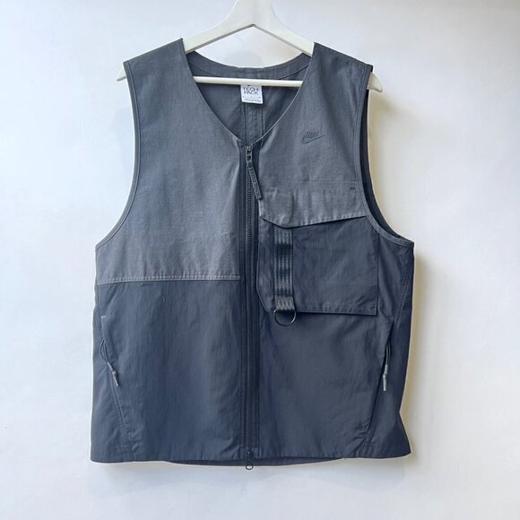 Nike Men Tech Pack Unlined Vest, Gray/Black, Size S Like New - Picture 5 of 13